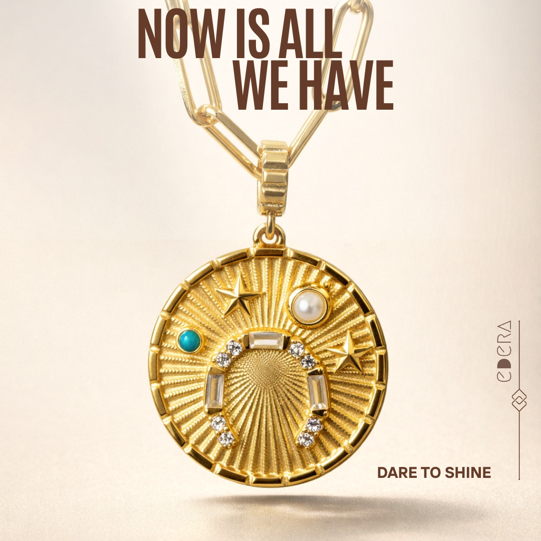 horse shoe good luck charm