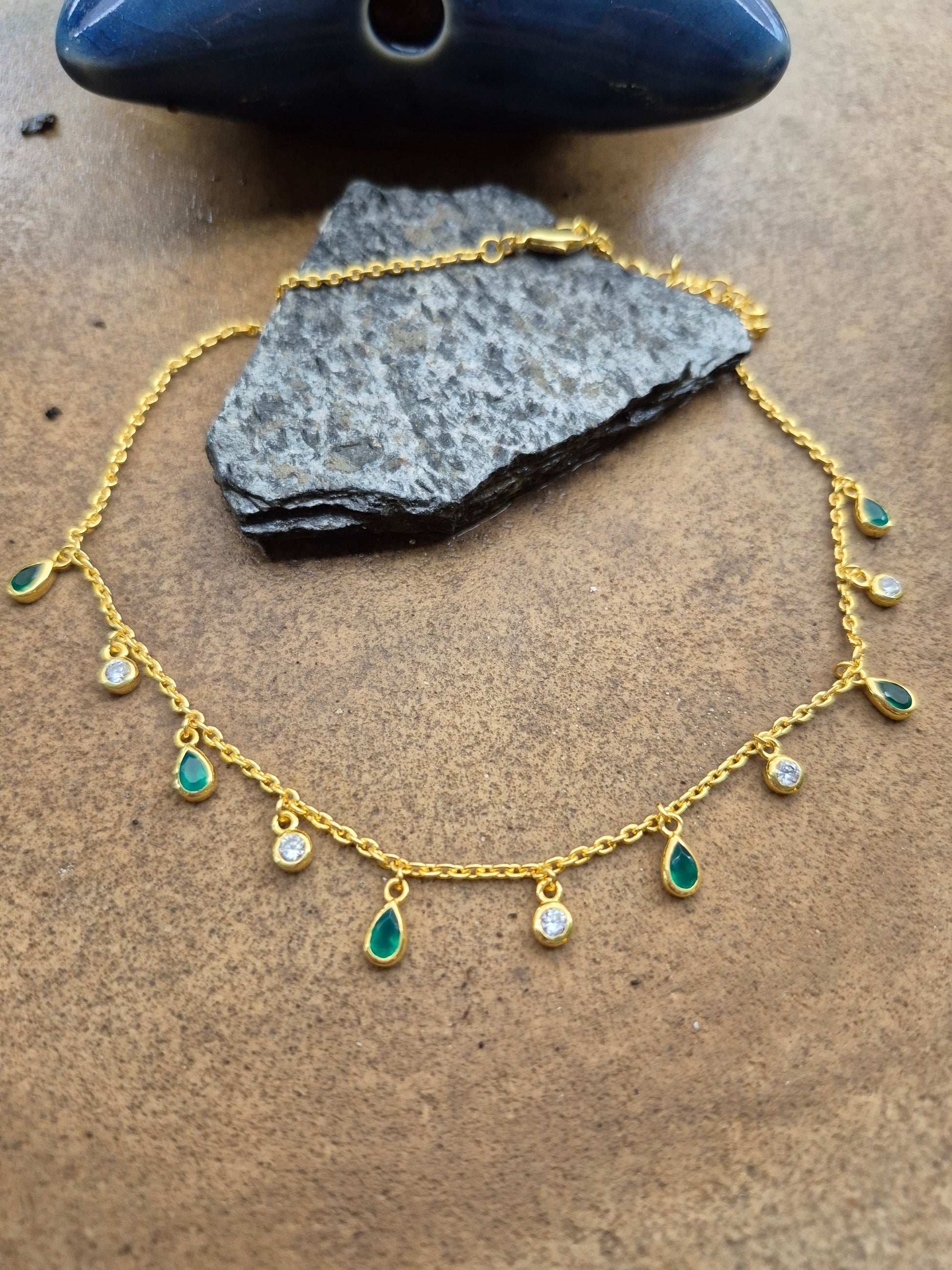 green onyx choker