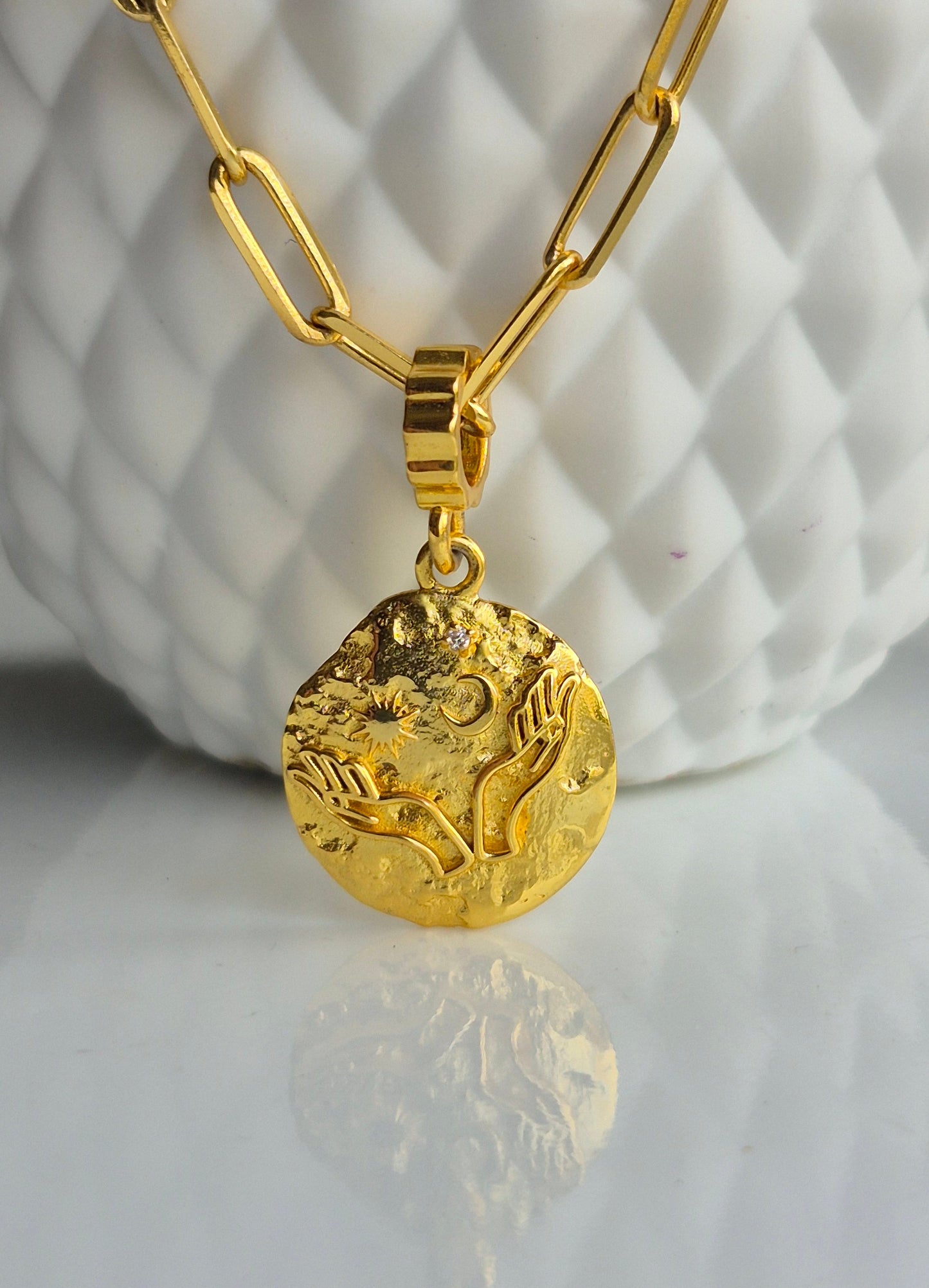 manifest magic charm