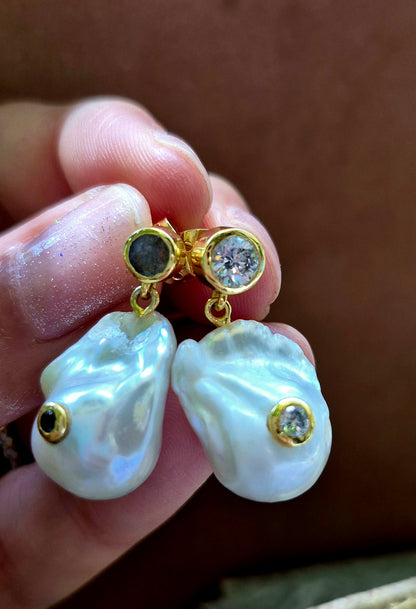 baroque pearl earring